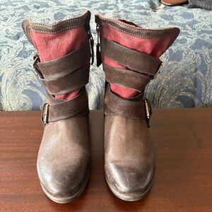 Miz Mooz Buckle boots